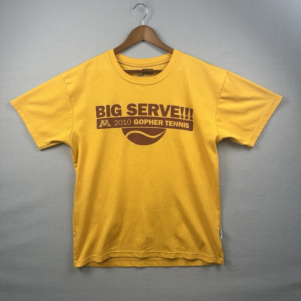 University of Minnesota Gopher Tennis 2010 Big Serve T-Shirt Gold L Ian Noah